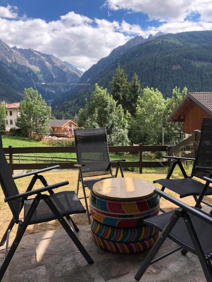 Appartamento Pian di Neve Temù Esterno foto